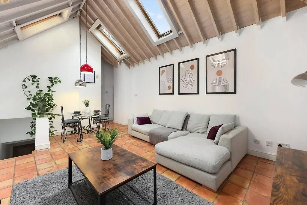 Cozy Private 1-Bedroom Apartment Short Term Rental & Flexible Renting Hoxton With Free Wifi London