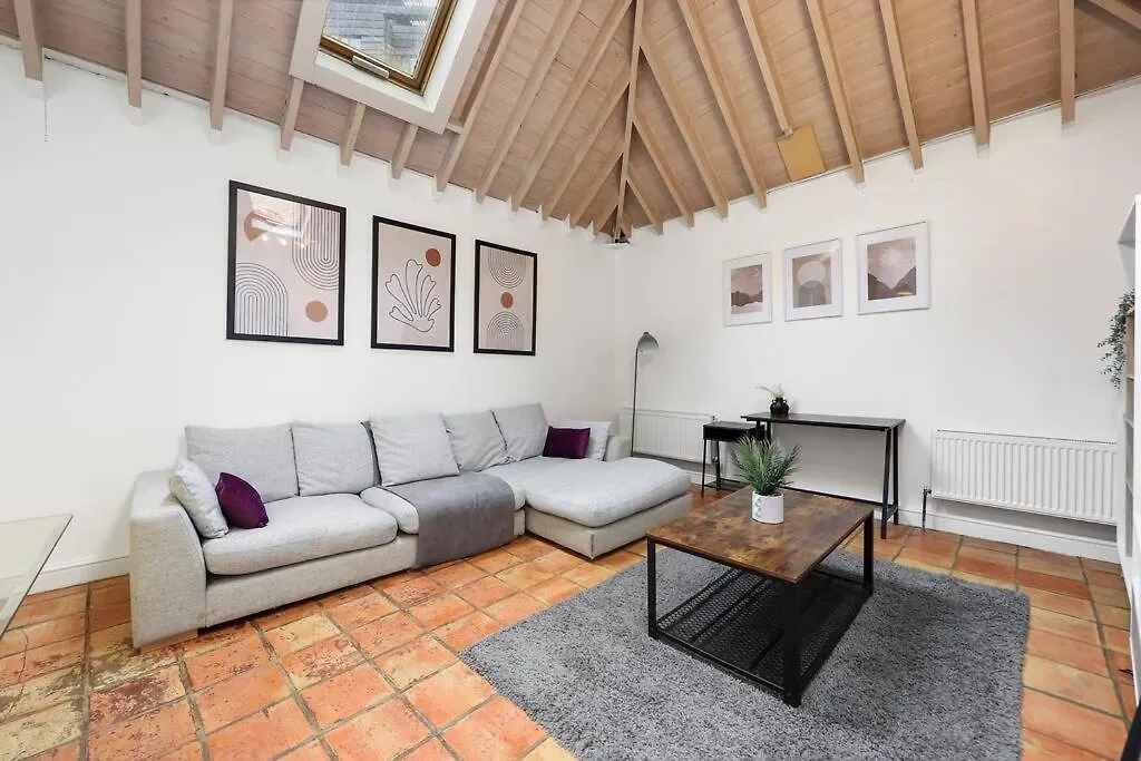 Cozy Private 1-Bedroom Apartment Short Term Rental & Flexible Renting Hoxton With Free Wifi London