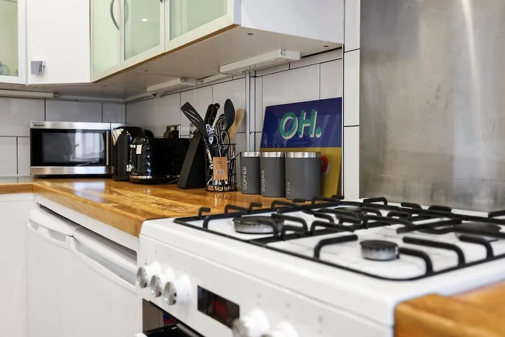 Cozy Private 1-Bedroom Apartment Short Term Rental & Flexible Renting Hoxton With Free Wifi London