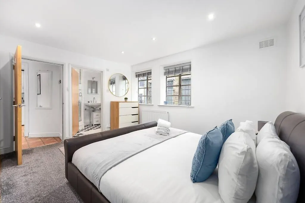 Cozy Private 1-Bedroom Apartment Short Term Rental & Flexible Renting Hoxton With Free Wifi London 0*,  United Kingdom